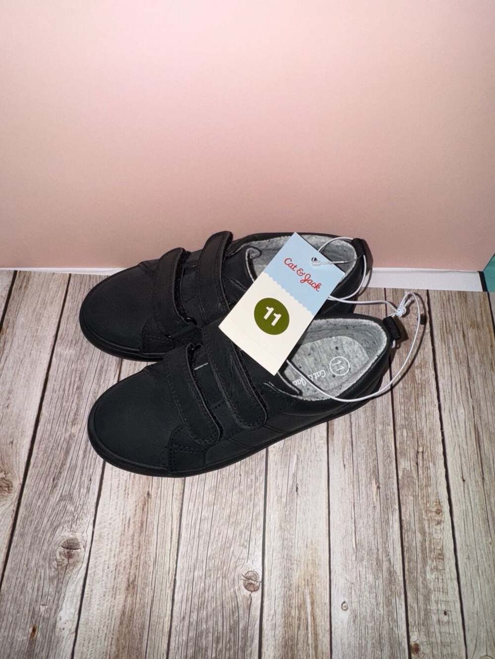 Cat & Jack Kids Parker Velcro Sneakers Black Size 11 - Picture 4 of 4